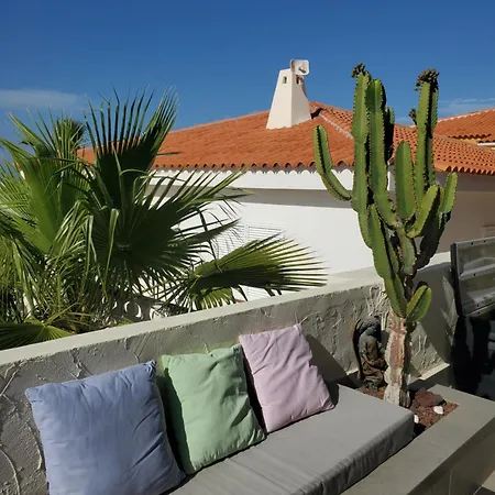 Sunrise With Heated Pool. Сasa de vacaciones *
